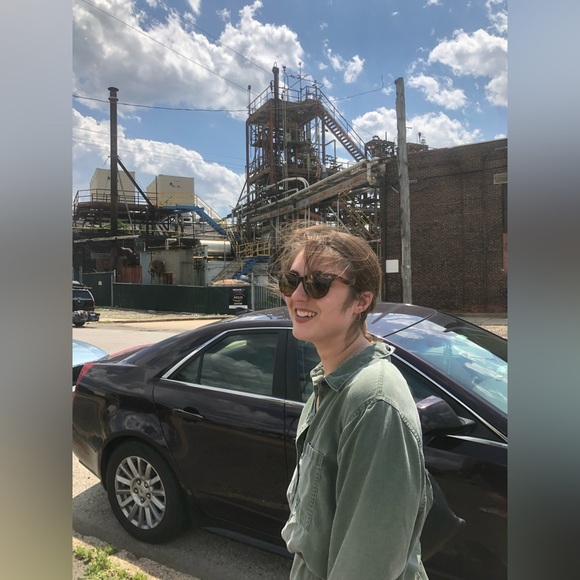 Meet your Posher, Daphne - Picture 1 of 1